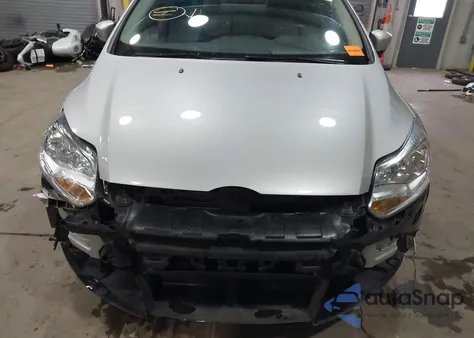 2013 Ford Focus Se z USA, uszkodzony, nr VIN 1FADP3F29DL130828